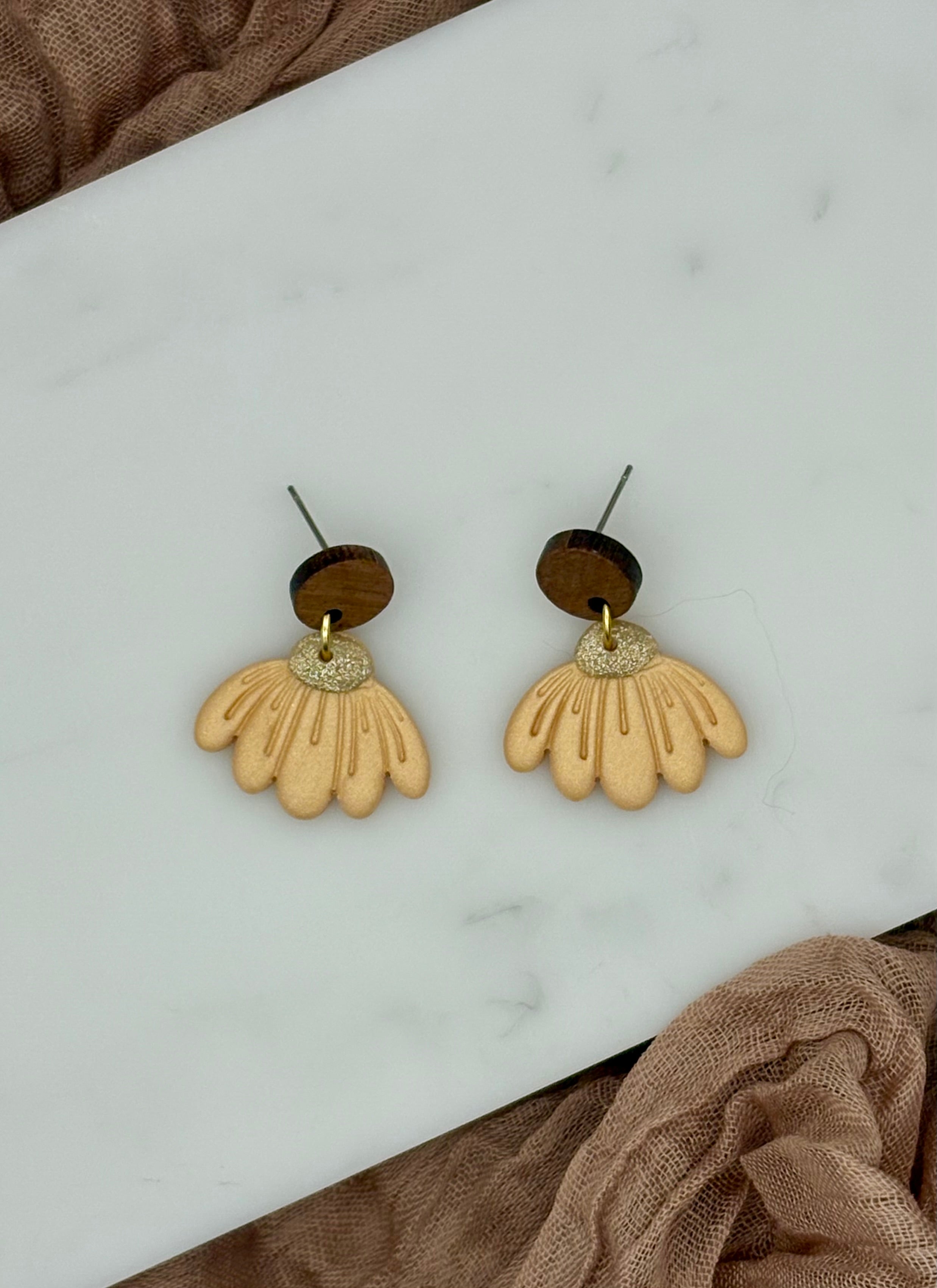 Daisy Drop Earrings