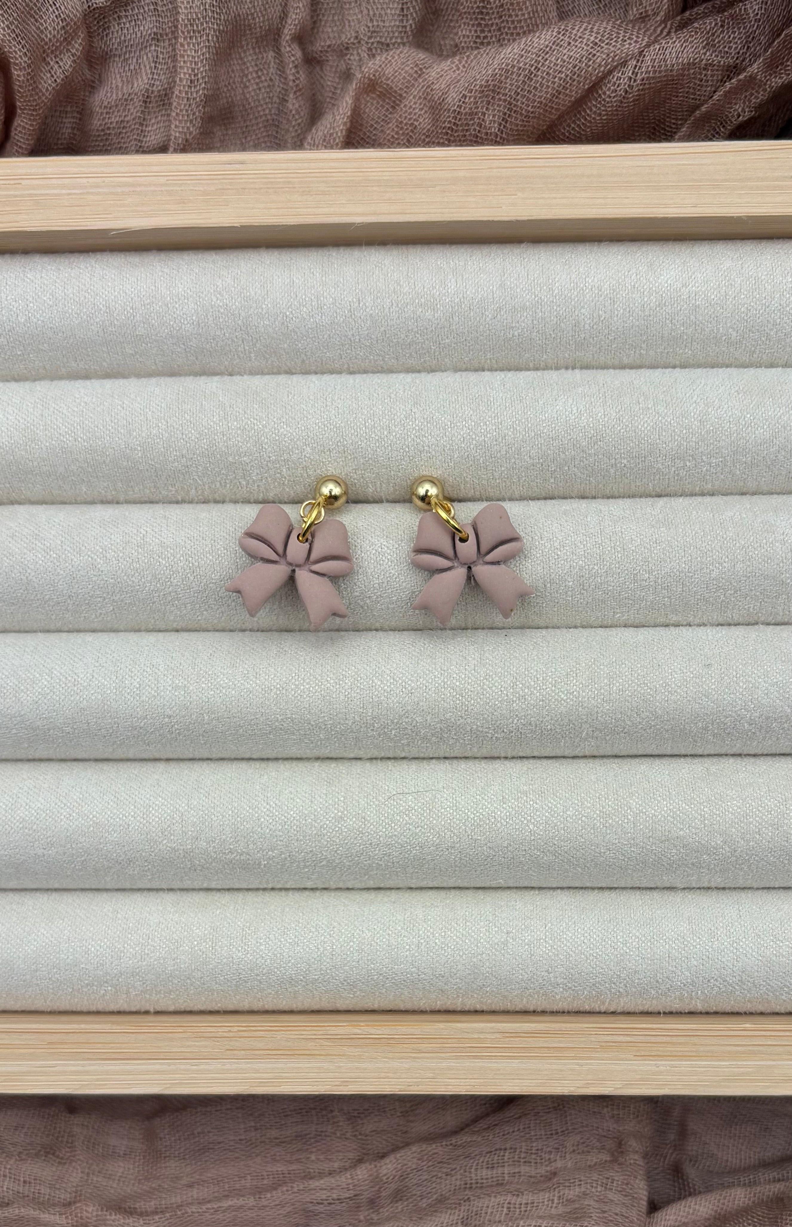 Classy Bows Earrings