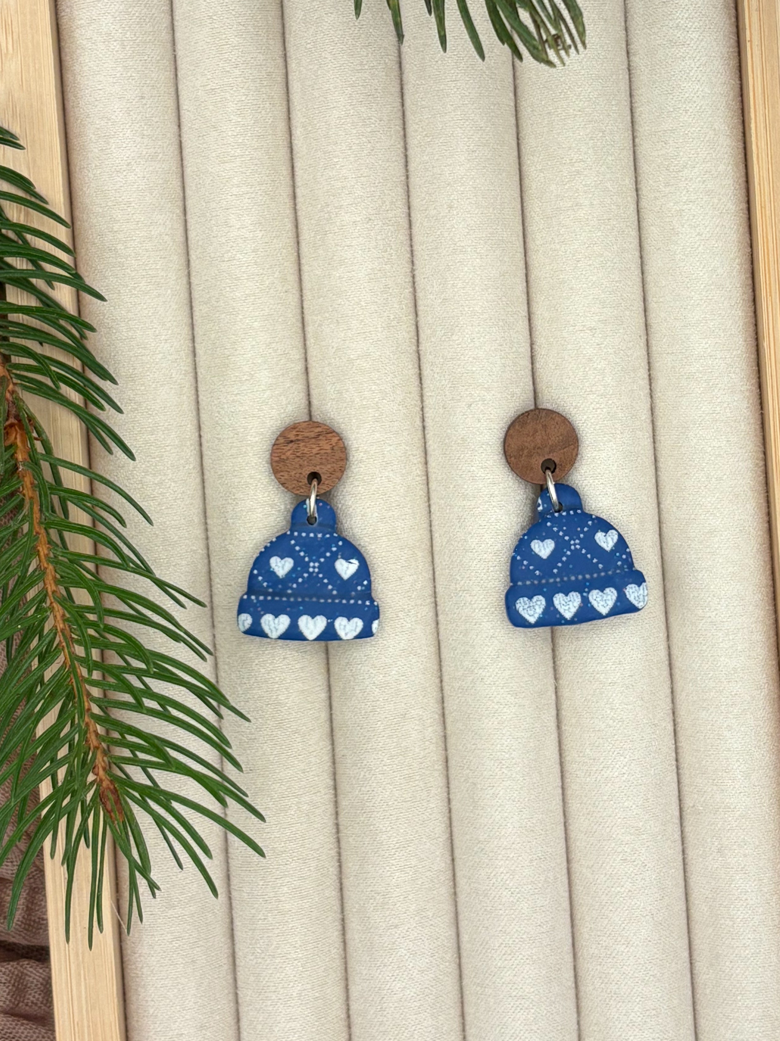 Winter Love Earrings