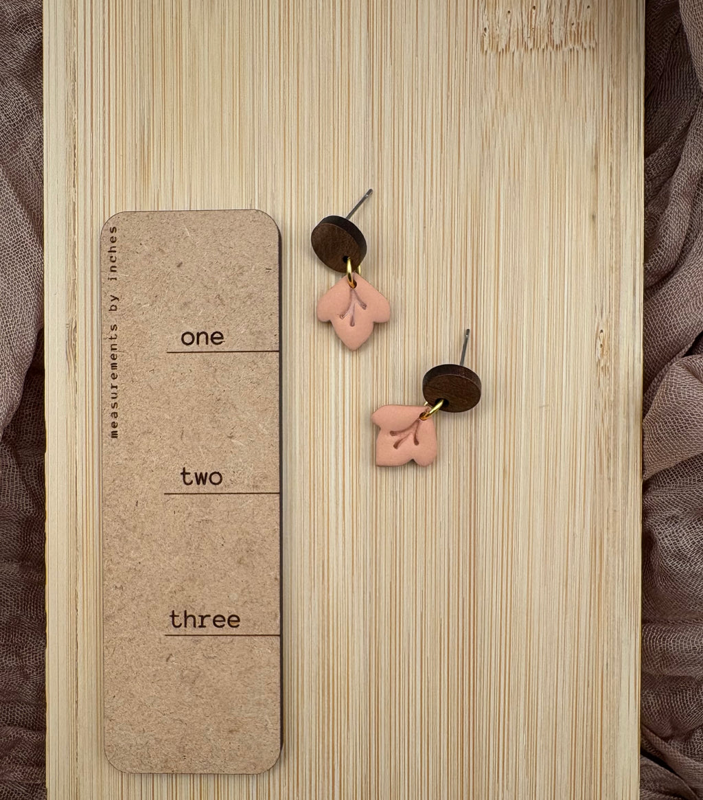 Dainty Leaves Earrings